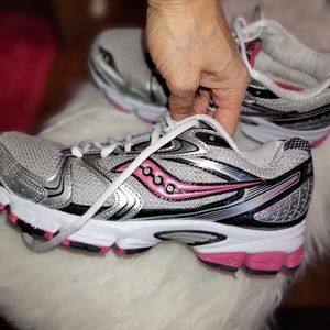 Saucony grid sz 9 tennis athletic